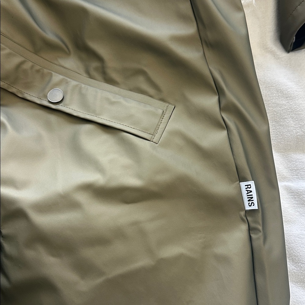 Rains Olive Green Raincoat - Picture 9 of 10